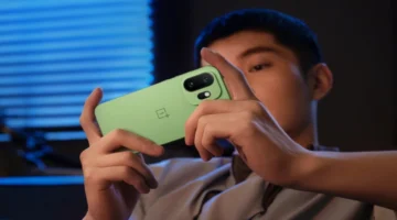 ون بلس تعلن عن OnePlus 15T بهاتف رائد وبطارية ضخمة